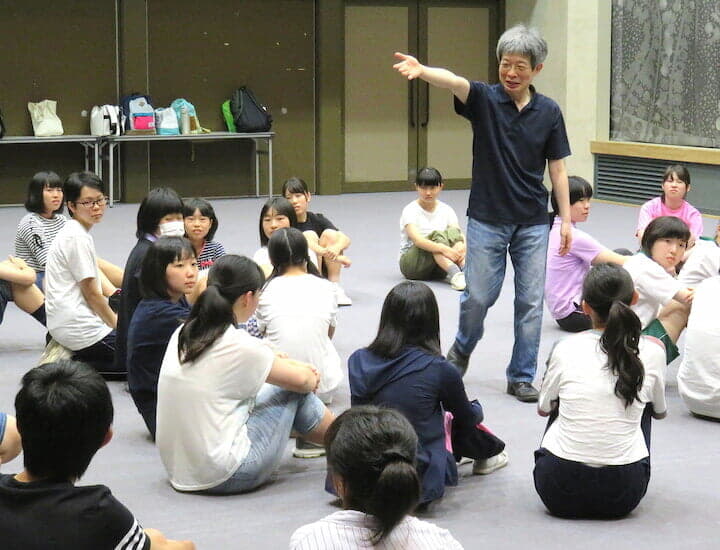 平田オリザの中・高生向けの演劇ワークショップ
