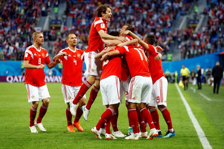 ロシアW杯の第2戦、ロシア代表はエジプトを3-1で下したが、プーチンはこの試合を見ていない　Fabrizio Bensch-REUTERS