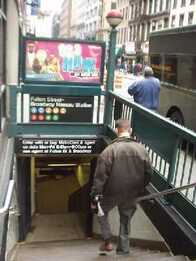 ニューヨークの地下鉄は「非アメリカ的」だ