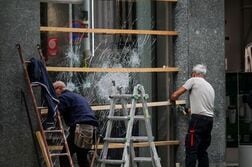 イタリア、ミラノに兵士500人を追加派遣　週末の暴動で対策強化