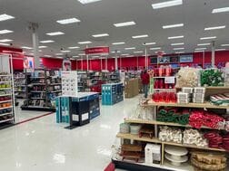 米小売り大手、値下げの動き相次ぐ　ターゲットは約2000品目