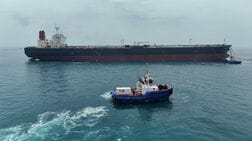 ホルムズ海峡の原油輸送量、交戦開始後で最大　米イラン停戦受け