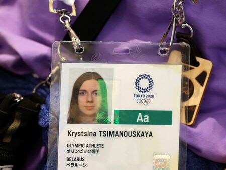 国際オリンピック委員会（ＩＯＣ）のマーク・アダムス広報部長は２日の記者会見で、コーチ陣を公に批判した後、帰国を迫られ羽田空港へ連れていかれたベラルーシの女子陸上クリスツィナ・ツィマノウスカヤ選手（２４）について、同選手は安全な状況にあり、当局が保護していると明らかにした。１日撮影（２０２１年　ロイター/Issei Kato）