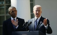 バイデン氏が米大統領選不出馬を表明、クリントン氏民主党指名争いで有利に