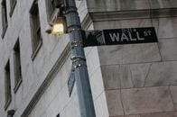 バークレイズ、Ｓ＆Ｐ500種の年末目標を7950に引き上げ