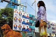 モンゴルで歴史に残る総選挙、憲法改正で「定数が76から126に」史上初の在外投票も、不正疑惑が...