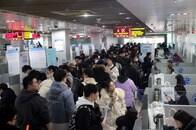 中国は経済危機を隠蔽している──騙された若年層