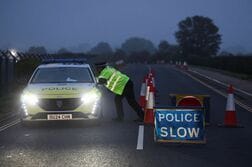 英空軍基地事件、逮捕された男の1人が警察に事前通報＝タイムズ