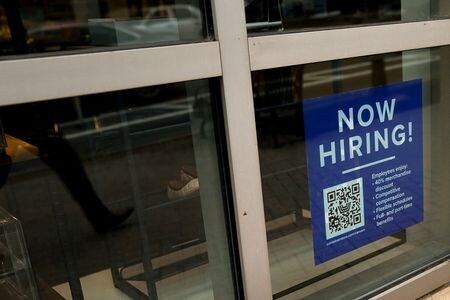 米バージニア州アーリントンで２０２３年４月撮影。REUTERS/Elizabeth Frantz