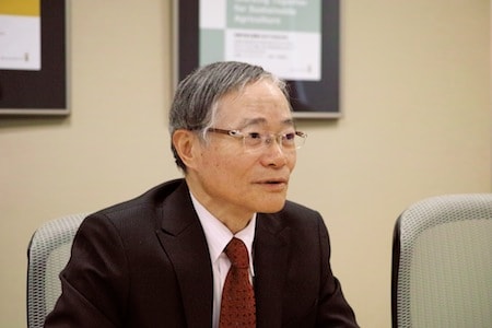 写真：日本モンサント山根精一郎社長