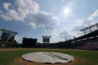 【韓国プロ野球が異例の全面試合中止】観客25人が熱中症疑い､2人は意識失い　11日再開後は19時開始に