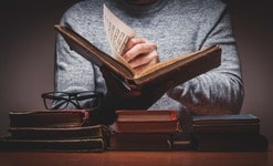 好きなことは仕事にできない？　夏目漱石も語っていた「現代人と同じ悩み」