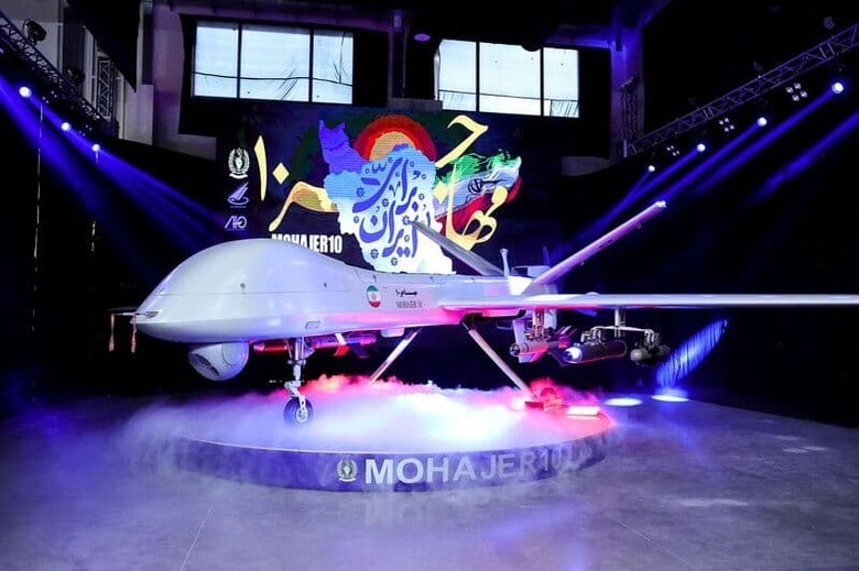 イラン国営メディアは22日、同国が従来機よりも高性能のドローン（無人航空機）「Mohajer-10」を製造したと報じた。WANA NEWS AGENCY提供写真（2023年　ロイター）
