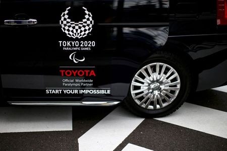 　トヨタとＫＤＤＩは３０日、両社の提携関係を強化するため、新たな業務資本提携に合意したと発表した。資料写真、東京で３月撮影（２０２０年　ロイター／Edgard Garrido）