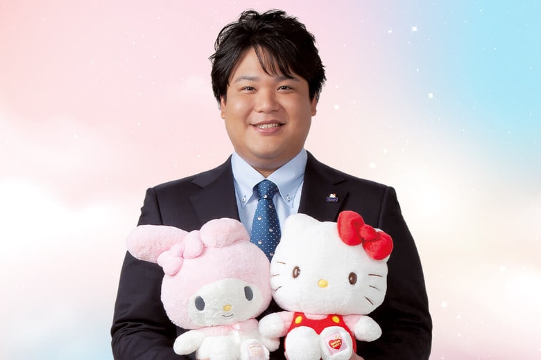 辻朋邦社長の下でサンリオは過去最高益に　COURTESY OF SANRIO, PALAMATIC 90/GETTY IMAGES (BACKGROUND)