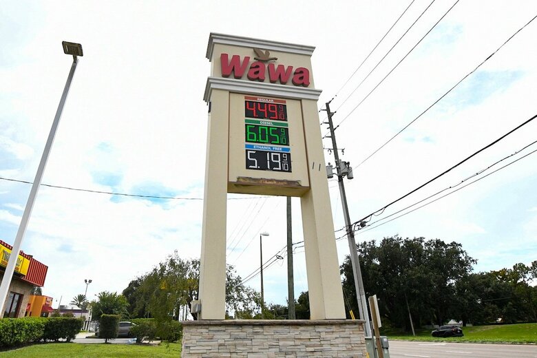 アメリカの軽油価格は9月22日、過去最高値を更新した（写真は3月23日、フロリダ州オーランドで撮影）