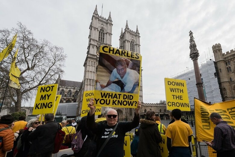 3月の反君主制デモ　© Wiktor Szymanowicz/ZUMA Press Wire-REUTERS