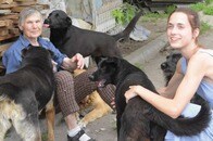 一番なついていた犬はロシア兵に銃殺され...「700匹の命」を守る「シェルターの母」