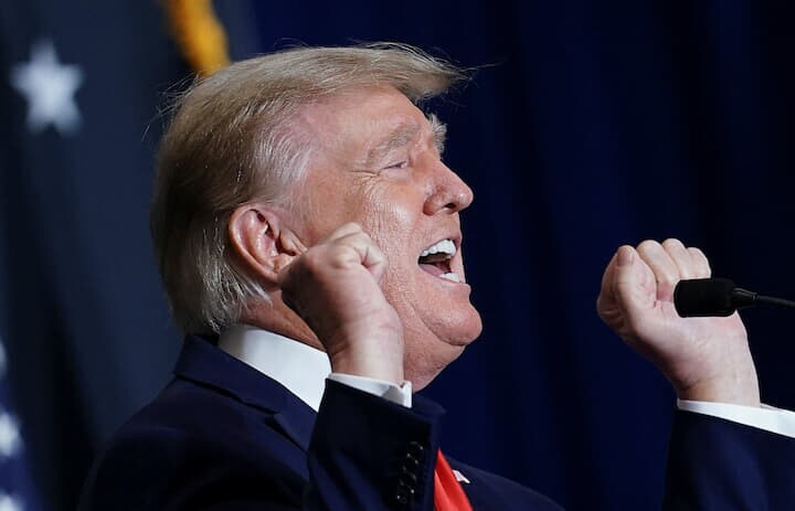 24年大統領選への出馬意欲を見せているトランプ　Sarah Silbiger-REUTERS