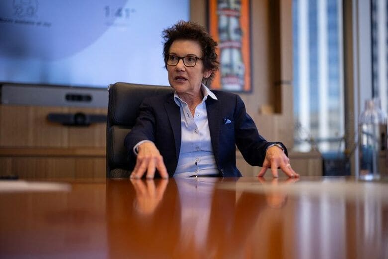 米サンフランシスコ地区連銀のデイリー総裁。同連銀ビルで９日撮影。REUTERS/Carlos Barria