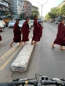 激動のミャンマー・ヤンゴンに住む日本人の非日常的日常