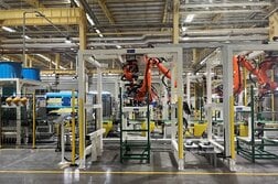 中国8月経済指標、鉱工業生産の伸び加速　小売売上高は鈍化