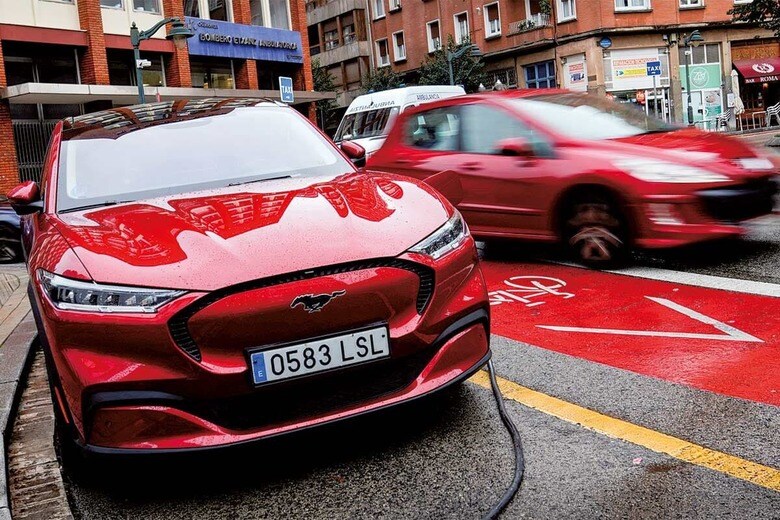 フォードを代表するマスタングのEV「マッハE」　VINCENT WESTｰREUTERS