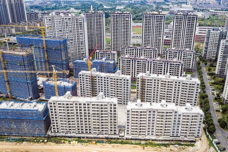 江蘇省揚州市で碧桂園が進める住宅開発。中国では業界最大手の同社がデフォルト寸前に陥るなど不動産不況が深刻化する　BLOOMBERG/GETTY IMAGES