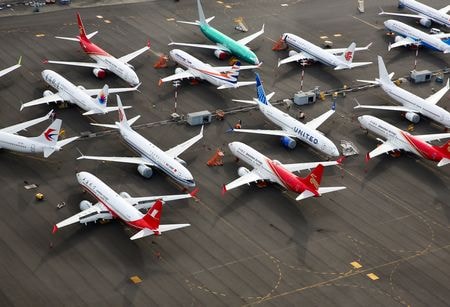 米ユナイテッド航空は１３日、米航空機大手ボーイングへの中型機７８７を１００機と主力小型機７３７ＭＡＸ１００機の発注を発表した。写真はシアトルで６月撮影（２０２２年　ロイター／LINDSEY WASSON）