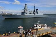 ロシア、イギリス駆逐艦のクリミア沖航行に厳重抗議｢次回は爆撃｣