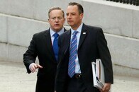 トランプ陣営ホワイトハウスの記者会見場を移転？　メディアは反発