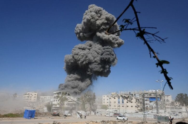 写真は12日、ガザ市で撮影。 REUTERS/Dawoud Abu Alkas