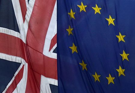 　１２月２０日、ＥＵはどこから見ても地獄だったが、来年は英国民がＥＵ離脱に投票すれば、もっとひどい年になるだろう。１１月ロンドン市内で撮影（２０１５年　ロイター/Toby Melville/files）