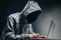 「映画を盗むな」の広告がむしろ海賊行為を増やしている　仏研究