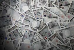 ＮＹ外為市場＝円急伸、一時160円台　米雇用統計受けＦＲＢ利上げ観測後退