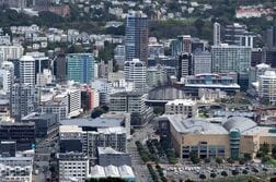 ＮＺ、財政収支の改善予想　総選挙控え政権が実績アピール