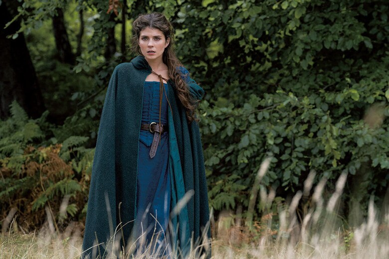 王に後継者に指名された貴婦人ジェーン　©AMAZON CONTENT SERVICES LLC