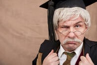 なぜ、日本は＜異端＞の大学教授を数多く生み出したのか