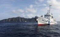 中国軍艦が尖閣周辺の接続水域入り、日本はロシア艦との関連分析