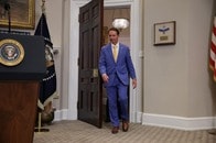 トランプ氏、国家安全保障を重視しグリーンランド特使にルイジアナ州知事