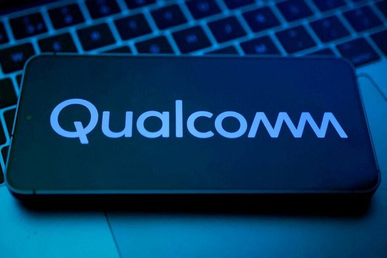 米半導体大手クアルコムのロゴ。2025年8月に撮影。 REUTERS/Dado Ruvic