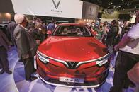 新興国で日本車が売れなくなる？ EV技術と中国の支援で、現地「国産車」続々