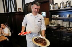 米8月総合ＰＭＩ、22年4月以来の高水準　サービス業がけん引