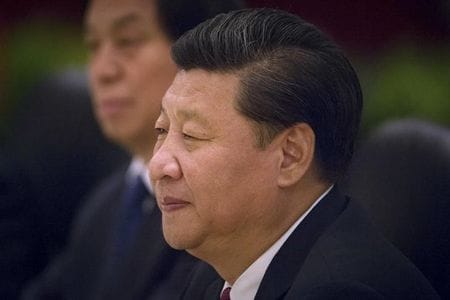 　１１月１０日、新華社によると、中国の習近平国家主席（写真）は、金融関係者の会合で、株式投資家を金融市場のリスクから守るため、適切に保護すると述べた。７日撮影（２０１５年　ロイター/Joseph Nair/Pool）