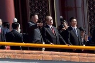 習近平、生き残りを懸けた２つの政治ゲーム