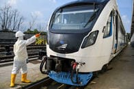 スリランカが日本支援のライトレール計画を中止したのは......
