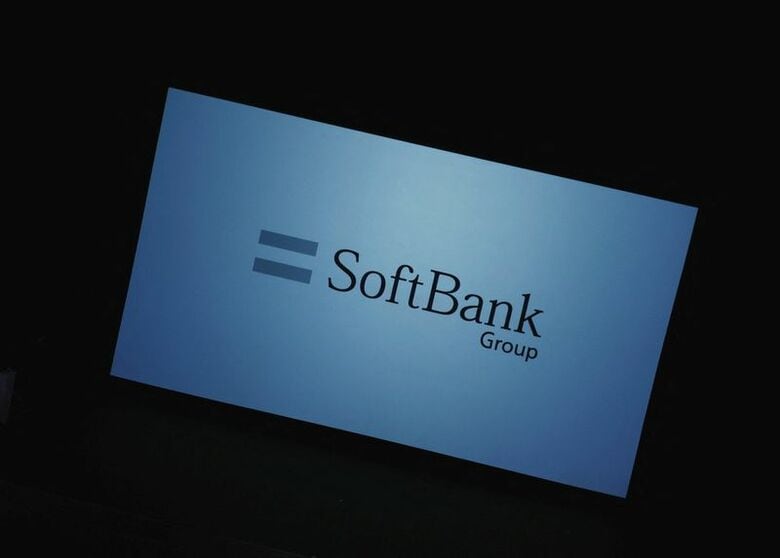 写真はソフトバンクグループのロゴ。2026年6月24日、都内で開催された年次株主総会で撮影。REUTERS/Kim Kyung-Hoon