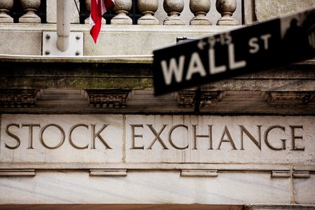 　１月１９日、米銀４行は、２０２４年の純金利収入が減少するとの見通しを示した。今週に入り他の銀行も預金維持コスト増加などで純金利収入が圧迫されていると明らかにしている。２０１３年、ニューヨークで撮影（２０２４年　ロイター/Lucas Jackson）