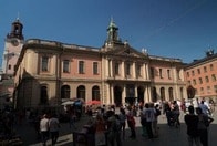 ノーベル授賞式、ロシア・ベラルーシなど招待を撤回　国内反発で一転