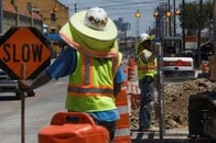 「父がまた倒れるのでは」...全米猛暑の中で「熱中症対策基準」公聴会始まる